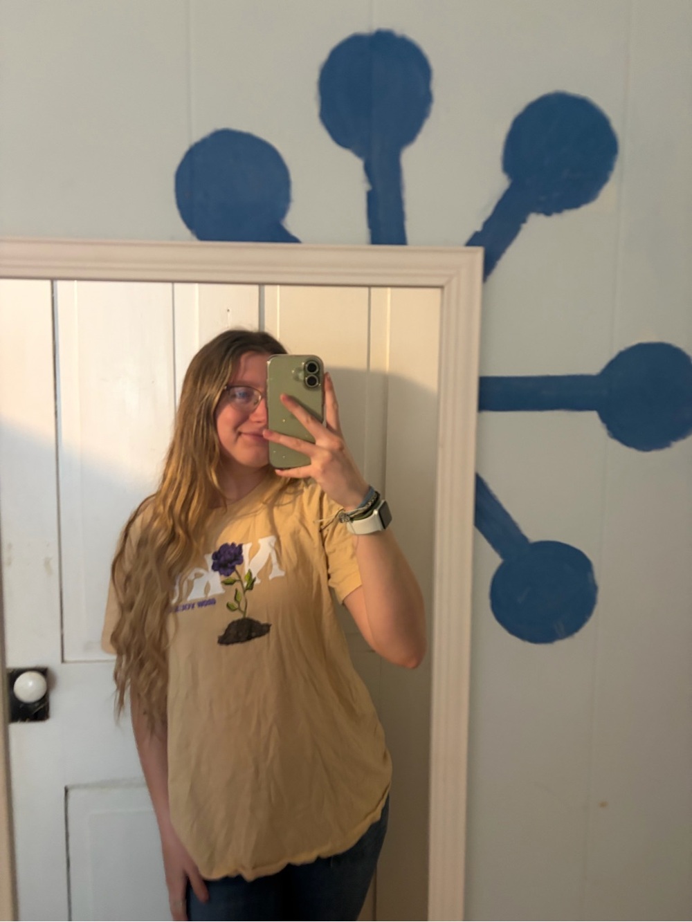 Nike tan flower short sleeve tshirt